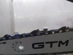 Пила цепная аккумуляторная GTM CS18/127BL 18В, шина 5"/12.7 см + аккумулятор 4 Ач, зарядное устройство (CS18/127BL KIT) фото от покупателей 10