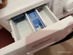 Пральна машина Indesit фронтальна, 6кг, 1200, A+++, 44.6см, дисплей, пара, інвертор, люк чорний, білий фото від покупців 1