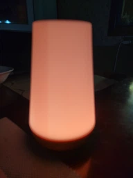 Аккумуляторный ночник с USB зарядкой LED RGB лампа в спальню Villa Volance с пультом, смена 13 цветов, регулировка яркости белая + желтая