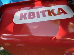 Тачка садово-строительная КВІТКА PRO Formula 1 Expert (100 л, 180 кг, 0.8 мм) усиленная порошковая краска двухколесная с пневматическим колесом (24212)
