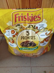 Сухой корм Purina Friskies для взрослых котов с курицей и овощами 10 кг фото от покупателей 2