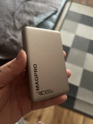 Magsafe магнитный беспроводной повербанк портативный для apple айфона iphone 12-17 тонкий MAGPRO slim QINETIQ Aluminium P10 10000 mah 20W магнитная беспроводная зарядка универсальная с быстрой проводной зарядкой Brown фото от покупателей 11