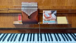 Калімба музичний інструмент kalimba африканська пальчикове піаніно А1 ручної роботи з дерева 21 клавіша мбіра сансула світло коричнева