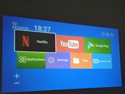 Смарт проектор SMART 4K Projector Ultra HD до 130 дюймів, міні, портативний,HDMI-сумісний, повна підтримка Android та iOS , Bluetooth 5.0, Wi-Fi 6, мультимедійний домашній кінотеатр, чорний