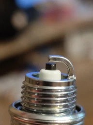 Свеча зажигания NGK BPMR7A/4626 (бензопила, бензокоса) (98073-57944)