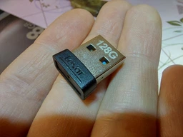 Флеш память USB Lexar JumpDrive S47 128GB USB 3.1 Black (LJDS47-128ABBK) фото от покупателей 6