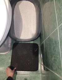Килимок двошаровий під котячий лоток для збору котячого наповнювача чорний 30х30см U9317