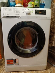 Пральна машина автоматична Indesit OMTWSE 61293 WK UA фото від покупців 9