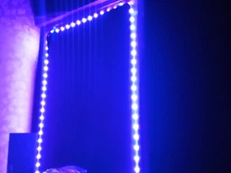 Світлодіодна LED стрічка комплект 10 метрів RGB 5050 із Bluetooth додатком водостійка від USB фото от покупателей 19
