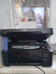Багатофункціональний принтер Epson Expression Home XP-3205