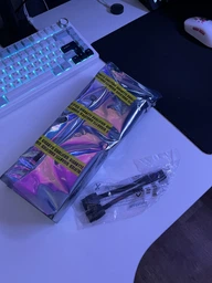 Видеокарта GF RTX 5070 12GB GDDR7 Eagle OC Ice Gigabyte (GV-N5070EAGLEOC ICE-12GD) фото от покупателей 8