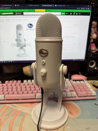 Микрофон Blue Microphones Yeti Silver