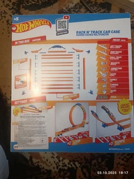 Игровой гараж Hot Wheels с дорожками для хранения машинок (HWCC9B)