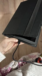 Чехол-подставка CRAYTON для Acer ICONIA M10-11, ICONIA P10-21Q – стиль, защита и ручная сборка, цвет Черный фото от покупателей 2