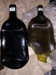 Стеклянная тарелка из сплюснутой винной 1,5л. бутылки для подачи сыра мяса нарезок Mazhura стекло коричневый (mz692665) фото от покупателей 1