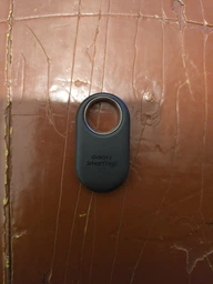 Трекер для телефонів Samsung Galaxy SmartTag 2 Black (EI-T5600BBEG) фото від покупців 1
