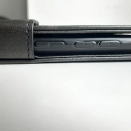 Шкіряний чохол книжка LC.IMEEKE для Samsung Galaxy S22 Ultra 2022 G908 з візитницею Світло-коричневий фото від покупців 3