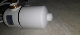 Проточний водонагрівач Kroner KRM Volt - CW190WMDS з дисплеєм фото від покупців 5
