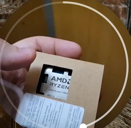 Процесор AMD Ryzen 7 9800X3D (100-000001084) (Socket AM5, 16T, 5.2 ГГц, Tray) фото від покупців 14