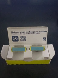 Сменные лезвия Philips OneBlade QP225/50 для сверхчувствительной кожи 2 шт (884722550870) фото от покупателей 1
