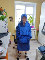 Толстовка-плед с капюшоном и рукавами Huggle Hoodie Черная универсальный размер (7712SH732)