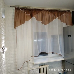 Кухонний комплект (280х170см.), тюль арка з ламбрекеном. Колір білий з коричневим. Код 025к 52-0559