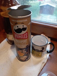 Чипсы Pringles Black Truffle & Butter&nbsp;165 г (5053990182480)