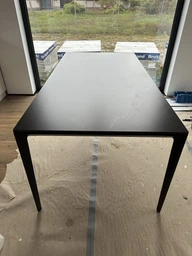 Обеденный стол HESTIA B3923B 180x90x74 см Черный + песочно-черный, матовое покрытие (АР000107616) фото от покупателей 1