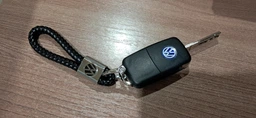 Брелок на ключи Джгут Volkswagen (пакет+викрутка)