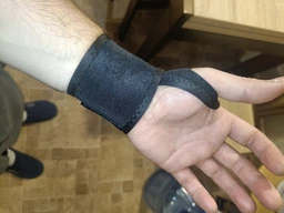 Регулируемый бандаж для запястья Hand фиксатор на руку / лучезапястный сустав для спорта на липучке, 35.5х7 см, черный (106986647) фото от покупателей 1