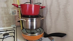 Подставка для кастрюль крышек сковородок универсальный регулируемый металлический органайзер посуды для кухни Kayfovo KS - 83 фото от покупателей 4