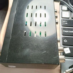 Тюнер DVB-T2 Romsat T7085HD фото від покупців 1