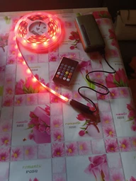 Светодиодная LED лента 5м Smart RGB + White с пультом и USB питанием. Управление через телефон Bluetooth 5050 Совместимость с Авто, ТВ, ПК (модель Striscia Led RGB) БЕЛАЯ фото от покупателей 2