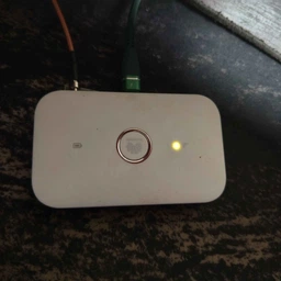Роутер модем 4G WiFі Huawei хуавей Е5573-320 GSM LTE сим карта 150 Мбит два выхода под антенну