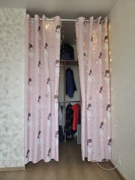 Штора для детской комнаты Douceur D'interieur Petite Princesse на люверсах 140 x 260 см (3574386094788)