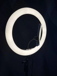 Світлодіодна лампа RZTK кільцева Spectra 36 RGB USB + штатив 2.1 м фото від покупців 1