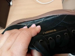 Женские кеды кожаные низкие Puma Karmen II Idol SD 39746205 40.5 (7UK) 26 см Puma Black-Puma Black-Puma Gold (4067979638289) фото от покупателей 3