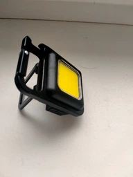 Ліхтар-брелок з магнітом Led-ліхтарик ручний маленький