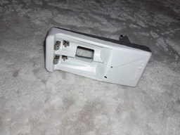 Зарядное устройство Varta Mini Charger Белое (57656101401)