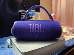 Портативная колонка JBL Charge 6 45W Squad (JBLCHARGE6SQUAD) фото от покупателей 11