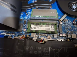 Оперативная память SK hynix 16 GB SO-DIMM DDR4 3200 MHz (HMA82GS6DJR8N-XN) фото от покупателей 3