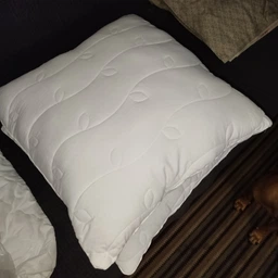 Подушка Sei Design Deluxe Белая Антиаллергенное волокно Чехол с молнией 70х70 см (4820182656163) фото от покупателей 5