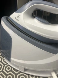Парова станція Electrolux E5ST1-2DB