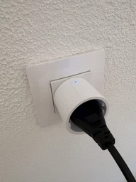Розумна WiFi розетка-перехідник 1DAL Slim АРР "Tuya Smart" (SPE010B)