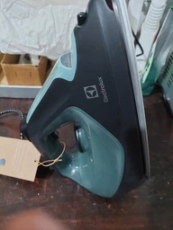 Праска з парою Electrolux E7SI2-6OG фото від покупців 3