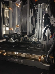 Материнская плата ASRock B450M-HDV R4.0 (sAM4, AMD B450, PCI-Ex16) фото от покупателей 1