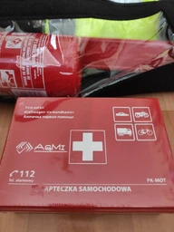 Набор автомобилиста Agmi Евростандарт Огнетушитель, аптечка, треугольник, жилет в сумке-чехле (Al) фото от покупателей 1