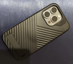 Чохол протиударний з підставкою ZAGG Gear4 Denali MagSafe для Iphone 15 Pro (6.1") Black