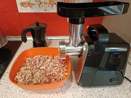 Мясорубка RZTK MG 1500 фото от покупателей 14