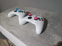 Силиконовые антискользящие накладки на стики Honson (Black/Green) для геймпадов Sony DualShock PS4 / DualSense PS5 / Xbox Series / Xbox One / Pro Controller Nintendo (2шт.) [432992807] фото от покупателей 6